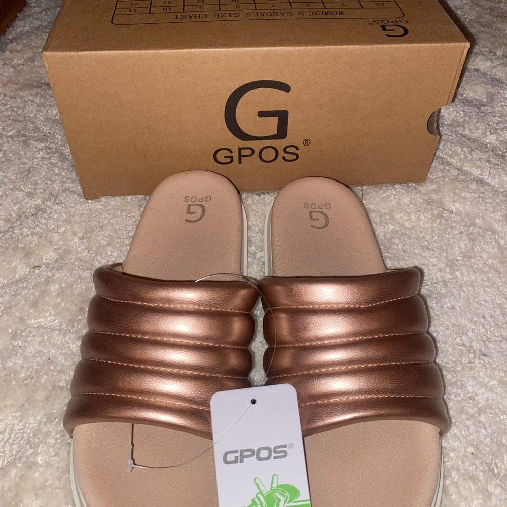 Women's Metallic Sandals
